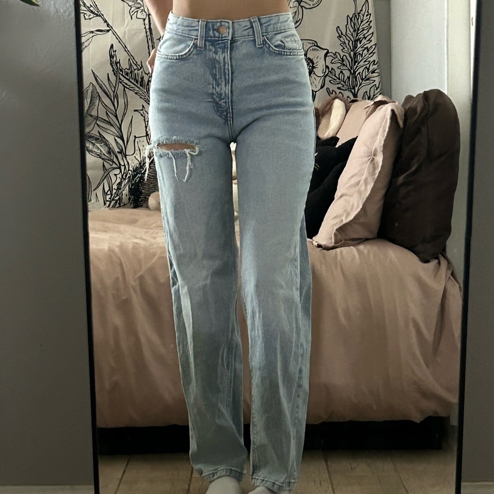 Women's Light Blue Jeans